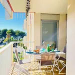 דירה Tres Bel Face Au Port Santa -piscine Saint-Raphaël