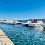דירה Tres Bel Face Au Port Santa -piscine Saint-Raphaël