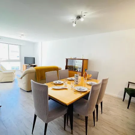 Apartmán Tres Bel Face Au Port Santa -piscine