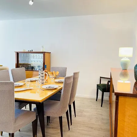 Διαμέρισμα Tres Bel Face Au Port Santa -piscine *