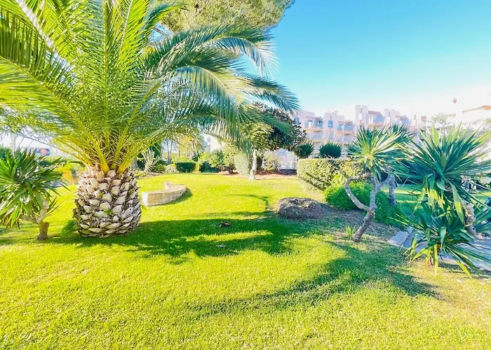 Apartmán Tres Bel Face Au Port Santa -piscine