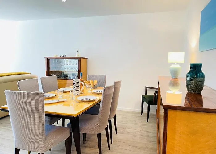 Apartmán Tres Bel Face Au Port Santa -piscine *